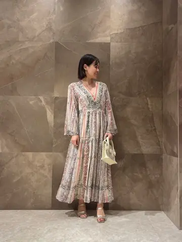 GRACE CONTINENTAL 穐山　香織 コーディネート画像