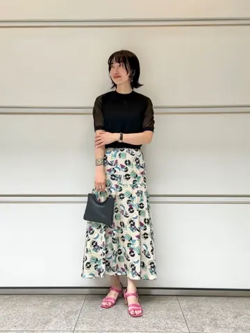 GRACE CONTINENTAL 尾田亜沙美 コーディネート画像