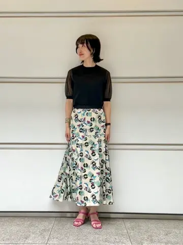 GRACE CONTINENTAL 尾田亜沙美 コーディネート画像