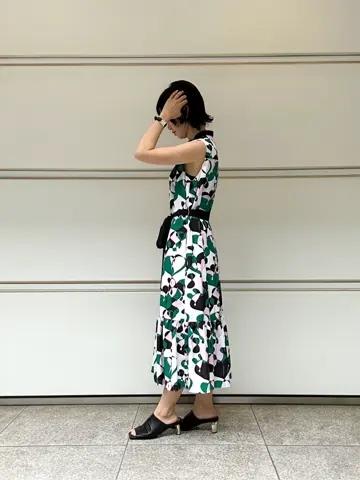 GRACE CONTINENTAL 尾田亜沙美 コーディネート画像