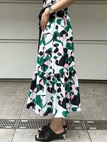 GRACE CONTINENTAL 尾田亜沙美 コーディネート画像