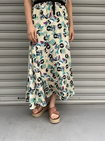 GRACE CONTINENTAL 佐藤　優里香 コーディネート画像