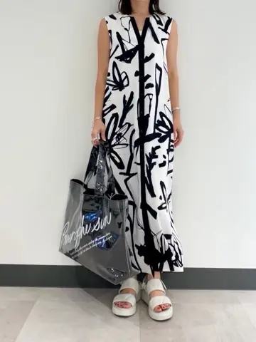 GRACE CONTINENTAL 古川温子 コーディネート画像