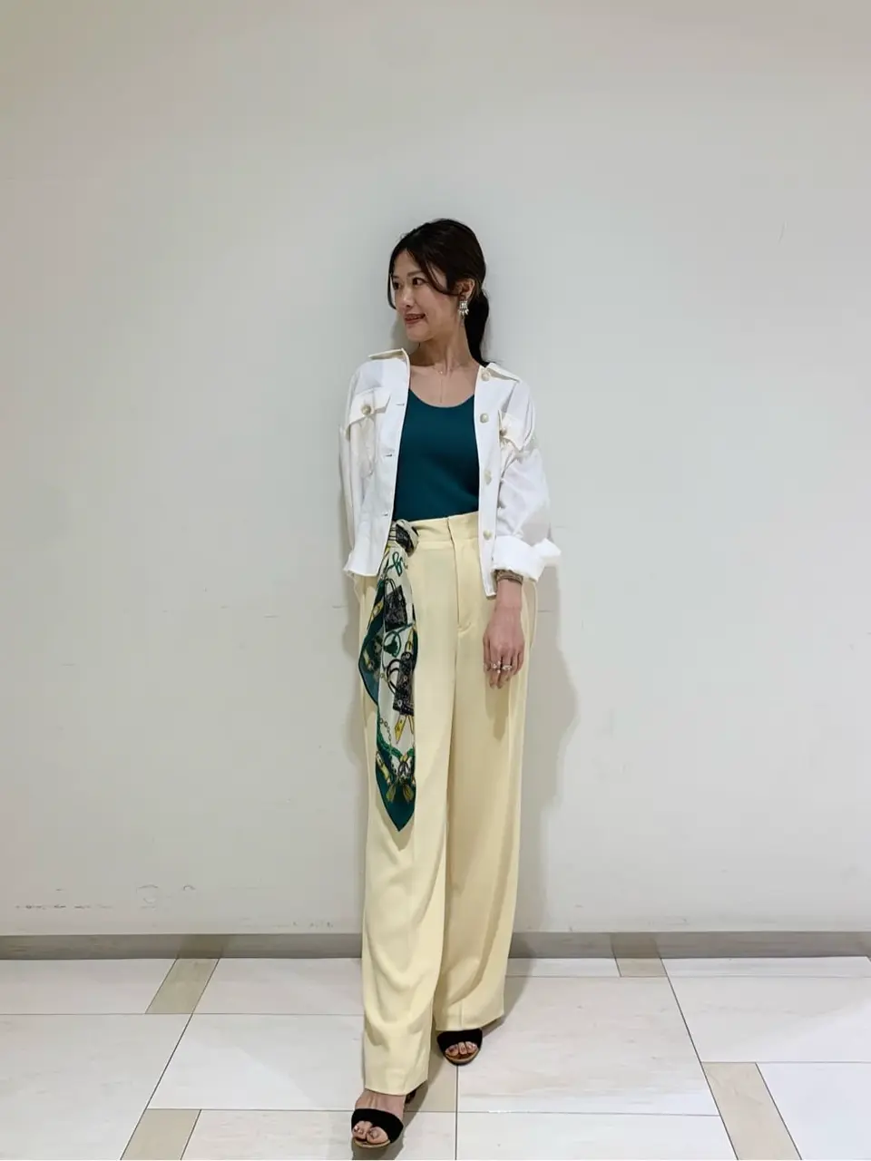  A.Kameyama コーディネート画像