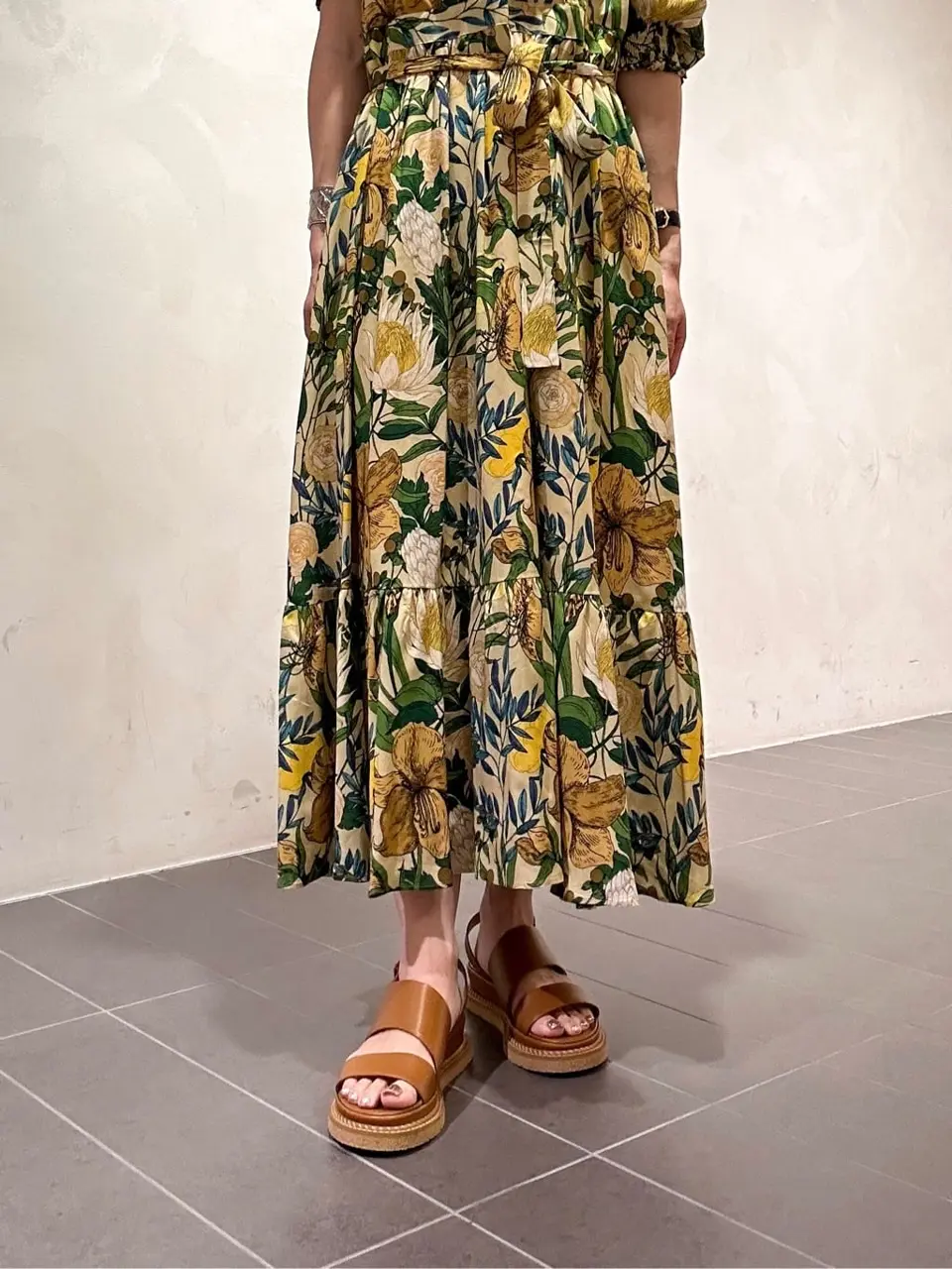 GRACE CONTINENTAL 尾田亜沙美 コーディネート画像