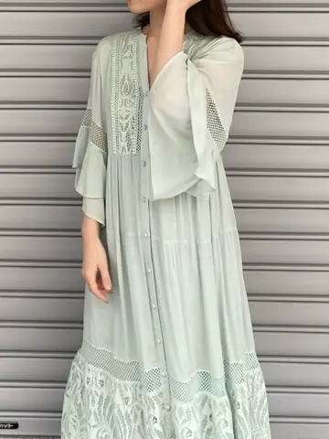 GRACE CONTINENTAL 青木育日 コーディネート画像