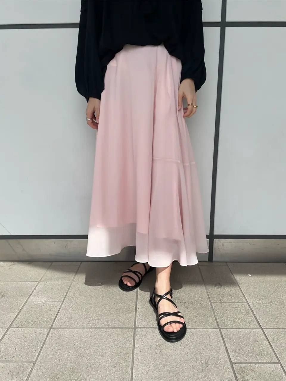 GRACE CONTINENTAL  Sekine コーディネート画像