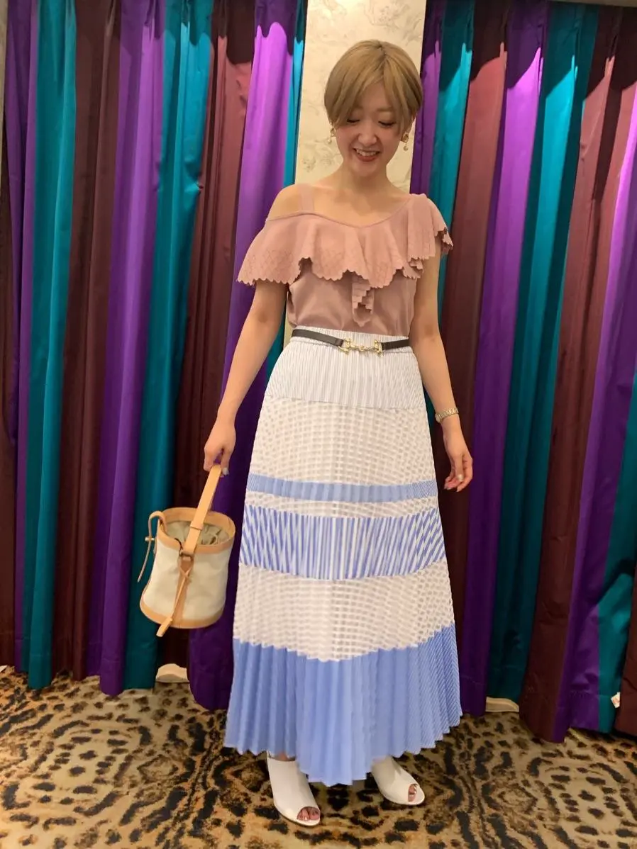 GRACE CONTINENTAL Arichi コーディネート画像