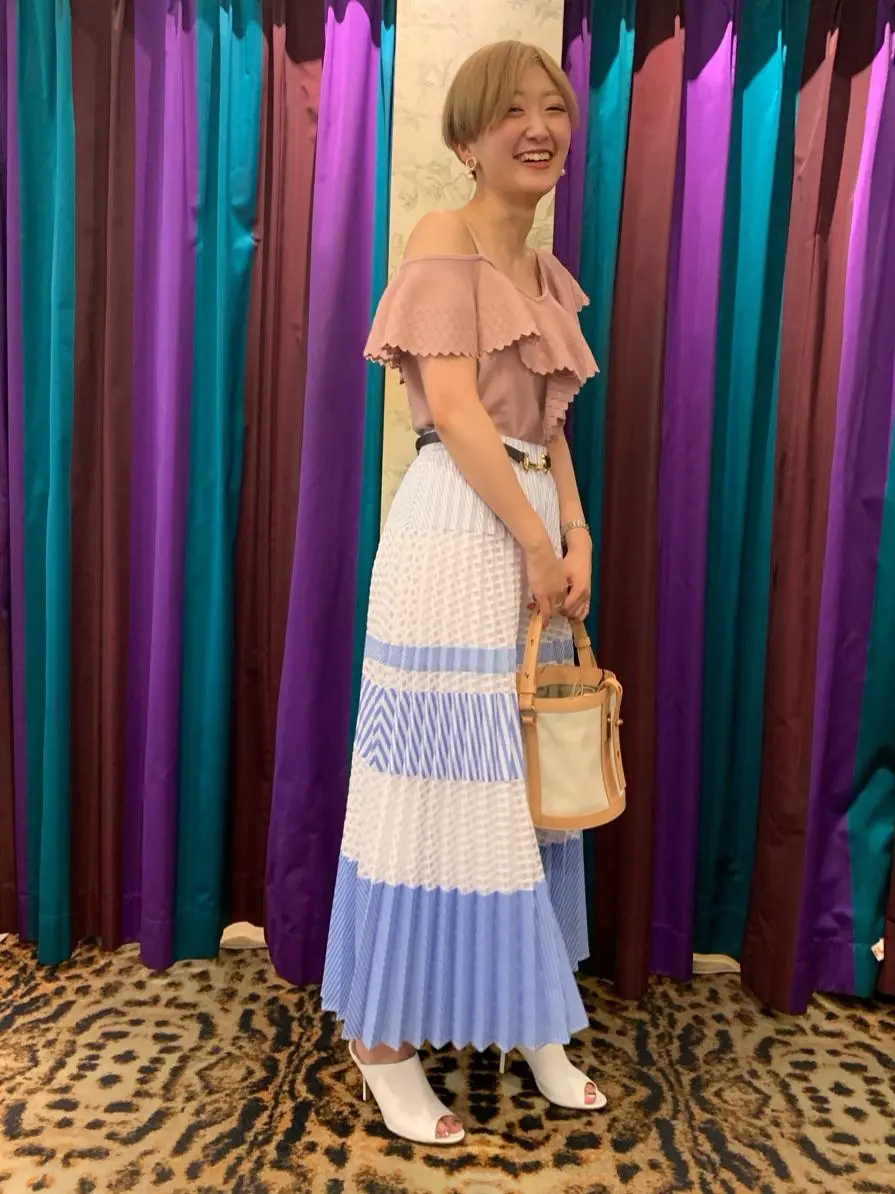 GRACE CONTINENTAL Arichi コーディネート画像