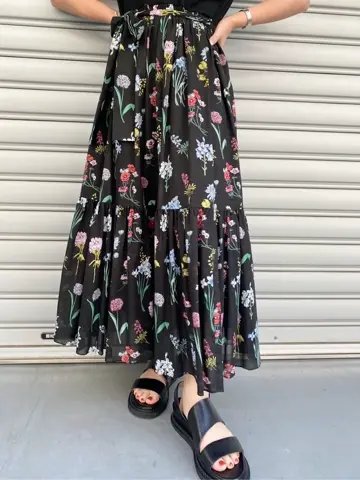 GRACE CONTINENTAL 古川温子 コーディネート画像