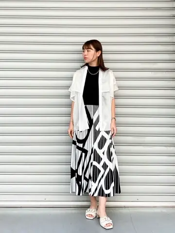 GRACE CONTINENTAL 古川温子 コーディネート画像