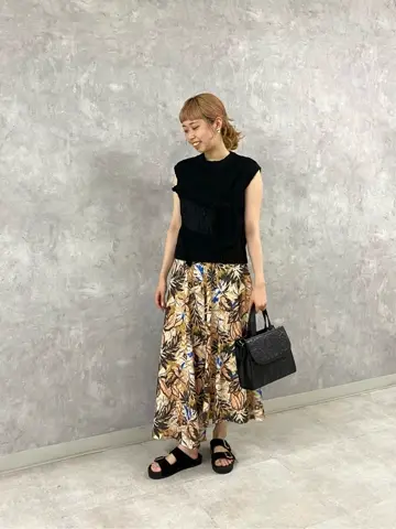 GRACE CONTINENTAL Abe コーディネート画像