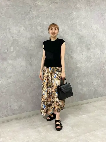 GRACE CONTINENTAL Abe コーディネート画像