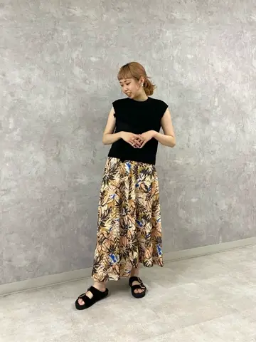 GRACE CONTINENTAL Abe コーディネート画像