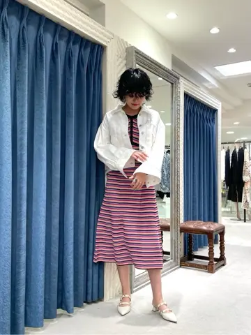 GRACE CONTINENTAL yoshi コーディネート画像