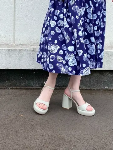 GRACE CONTINENTAL Abe コーディネート画像