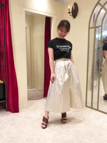 GRACE CONTINENTAL ebata. コーディネート画像