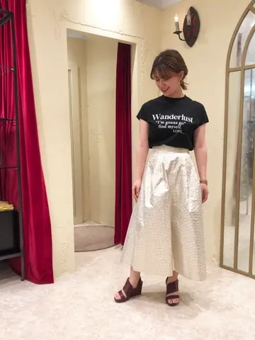 GRACE CONTINENTAL ebata. コーディネート画像