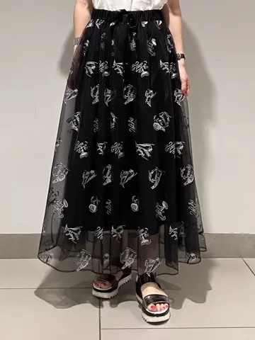 GRACE CONTINENTAL 尾田亜沙美 コーディネート画像