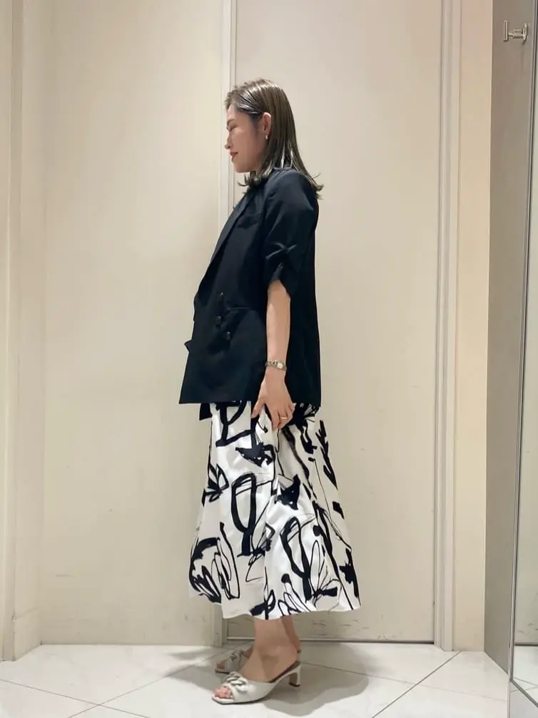 GRACE CONTINENTAL miyata コーディネート画像