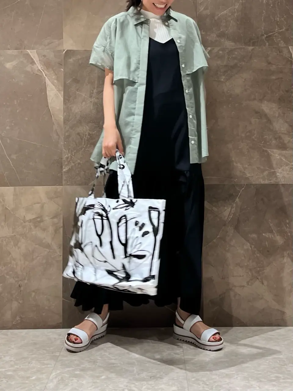 GRACE CONTINENTAL 穐山　香織 コーディネート画像