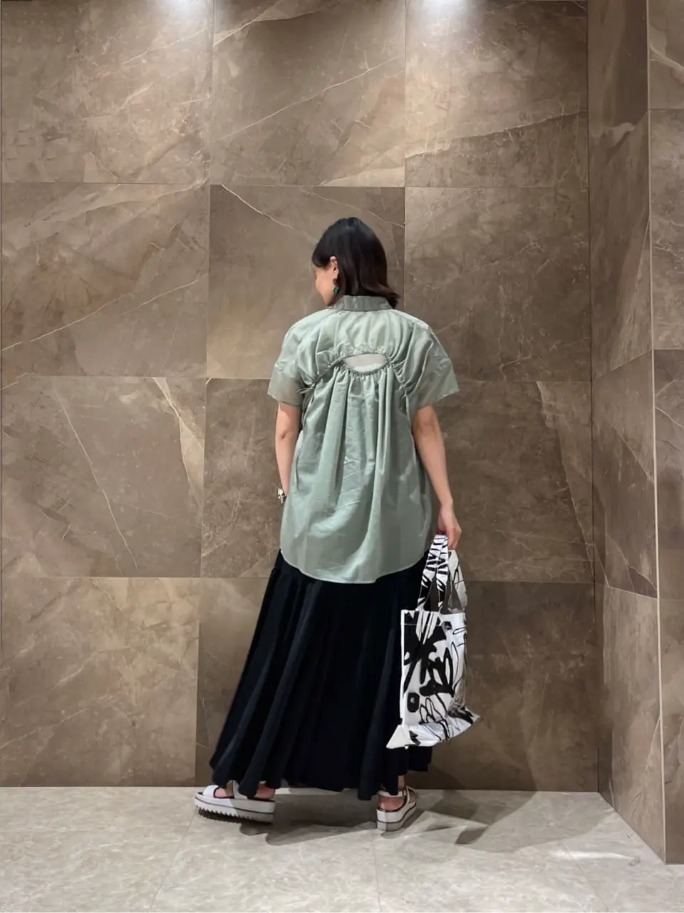 GRACE CONTINENTAL 穐山　香織 コーディネート画像