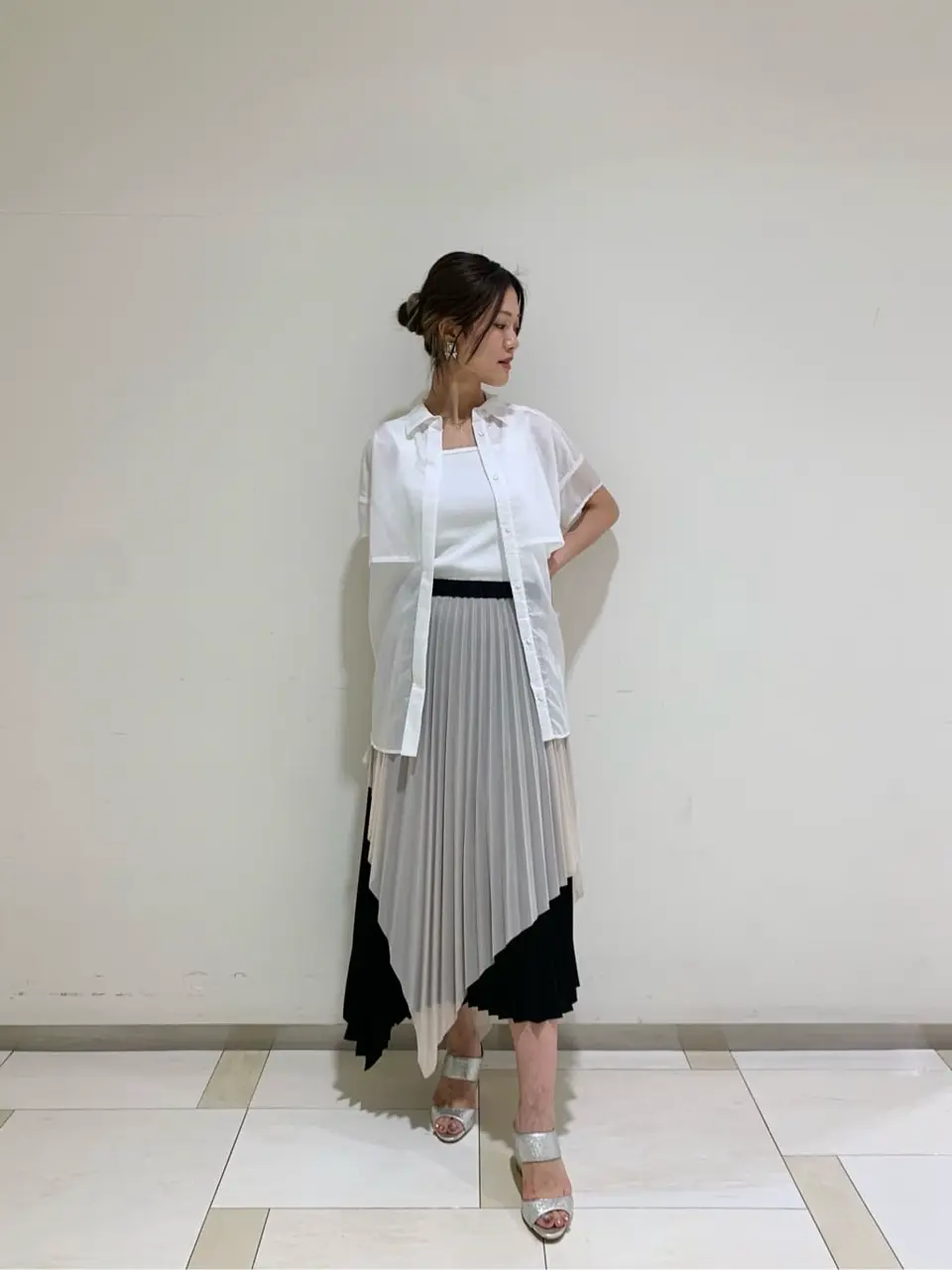  A.Kameyama コーディネート画像