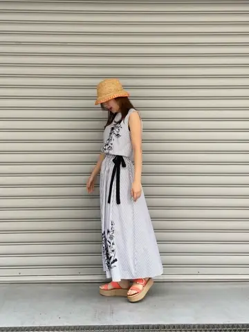 GRACE CONTINENTAL 佐藤　優里香 コーディネート画像