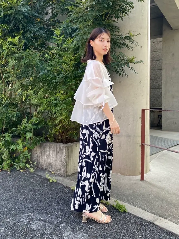 GRACE CONTINENTAL 青木育日 コーディネート画像