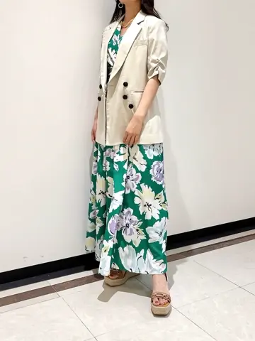 GRACE CONTINENTAL MORITA AI コーディネート画像