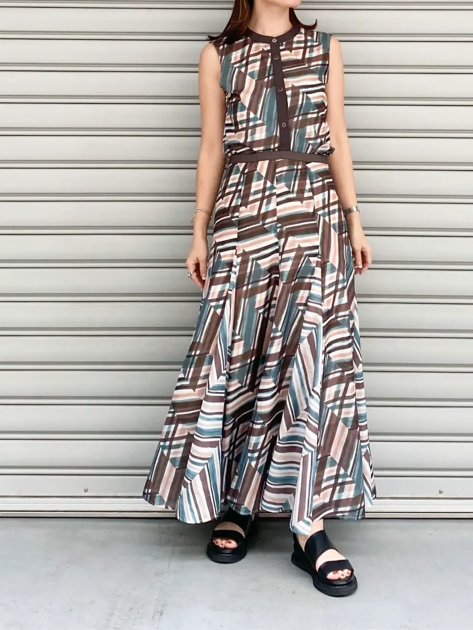 GRACE CONTINENTAL 古川温子 コーディネート画像