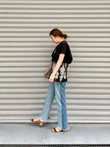 GRACE CONTINENTAL 佐藤　優里香 コーディネート画像