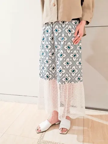 GRACE CONTINENTAL 今野　志保 コーディネート画像