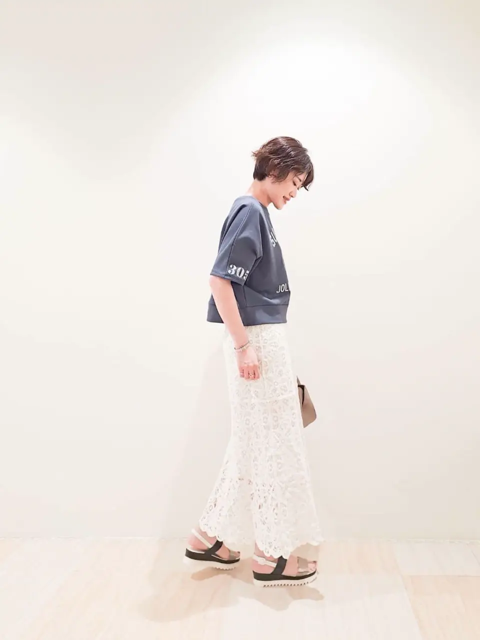 GRACE CONTINENTAL 今野　志保 コーディネート画像