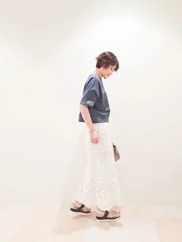 GRACE CONTINENTAL 今野　志保 コーディネート画像