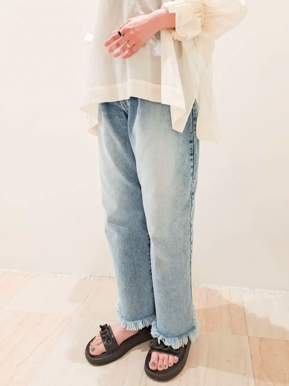 GRACE CONTINENTAL 今野　志保 コーディネート画像