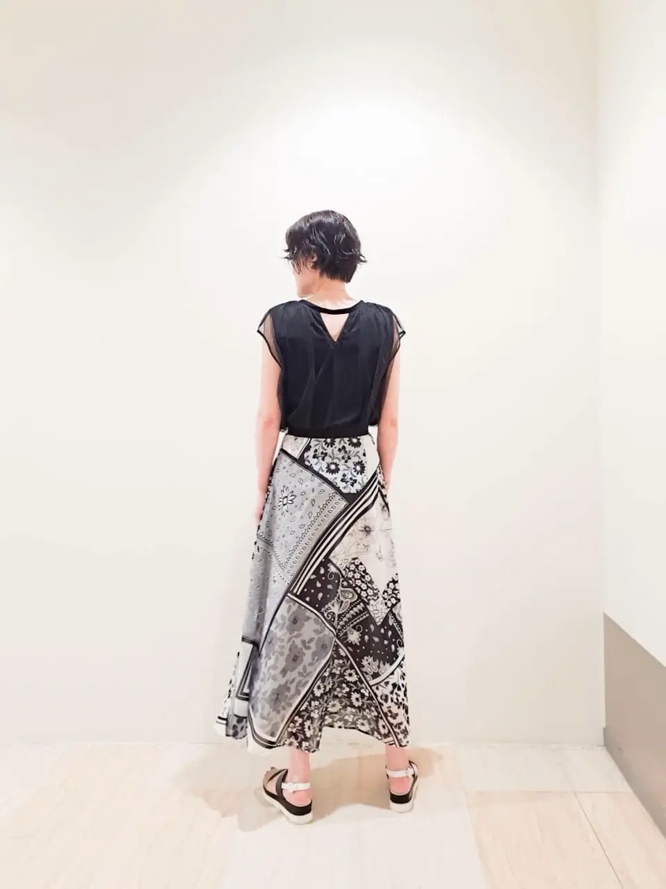 GRACE CONTINENTAL 今野　志保 コーディネート画像