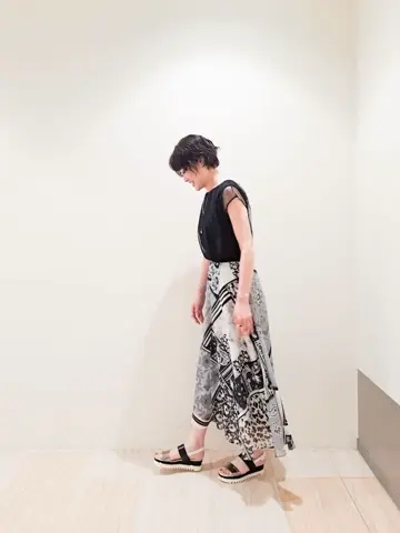 GRACE CONTINENTAL 今野　志保 コーディネート画像