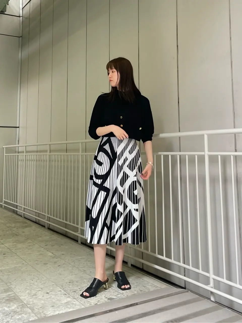 GRACE CONTINENTAL 伊藤　静華 コーディネート画像