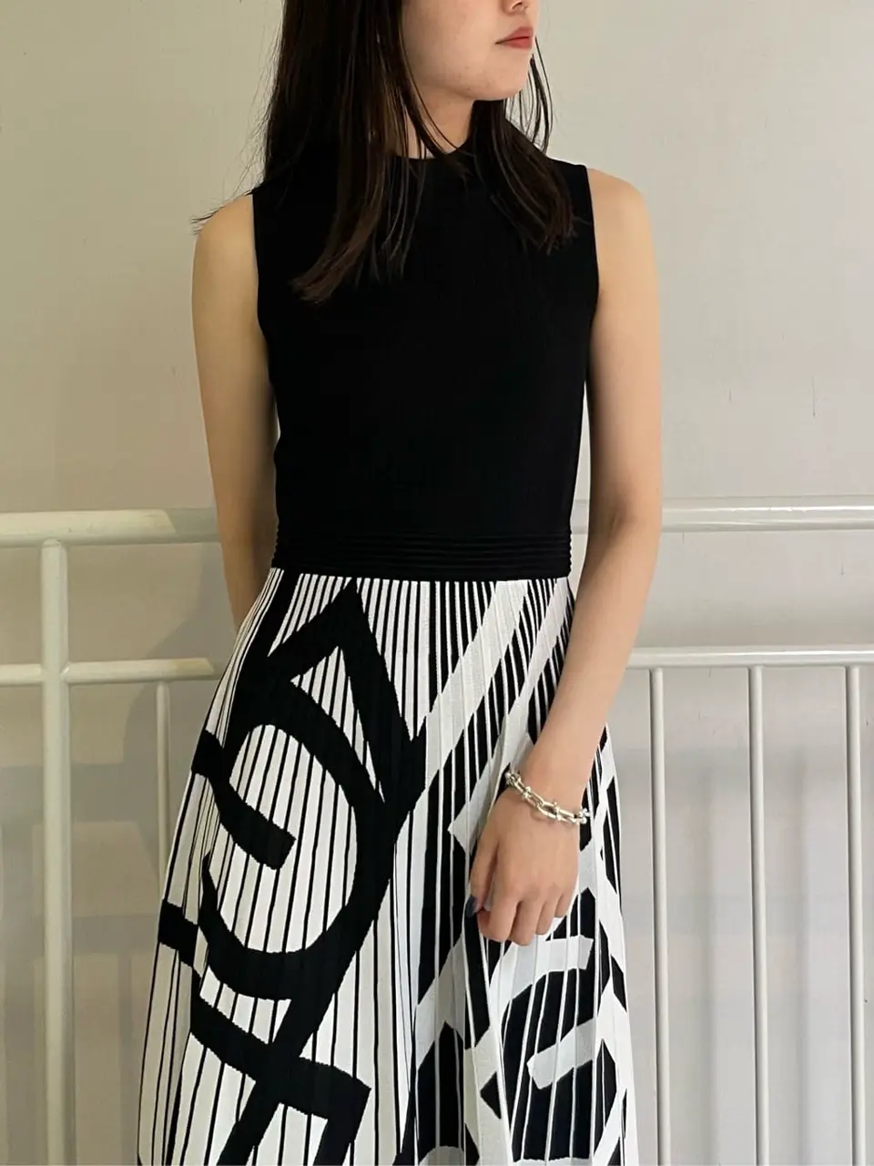 GRACE CONTINENTAL 伊藤　静華 コーディネート画像