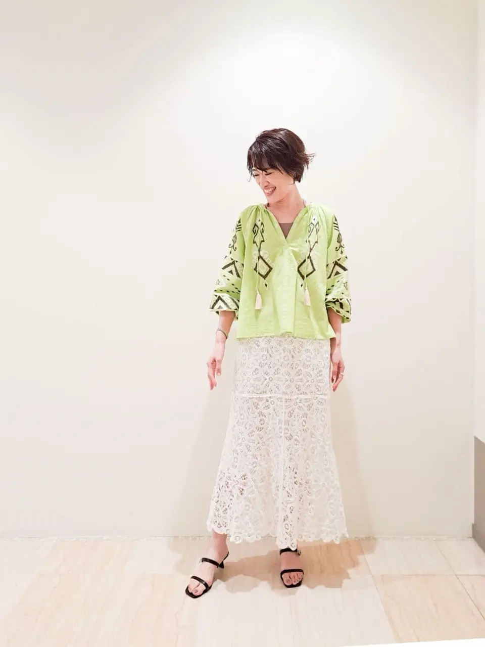 GRACE CONTINENTAL 今野　志保 コーディネート画像