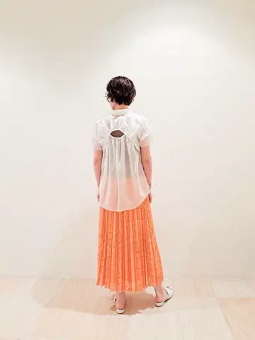 GRACE CONTINENTAL 今野　志保 コーディネート画像