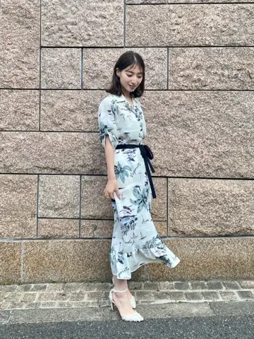 GRACE CONTINENTAL 青木育日 コーディネート画像