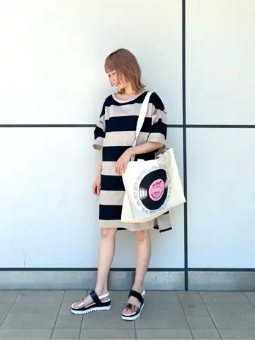 GRACE CONTINENTAL Abe コーディネート画像