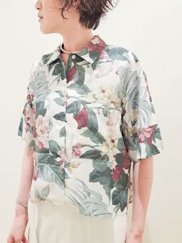 GRACE CONTINENTAL 今野　志保 コーディネート画像