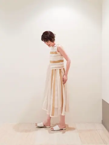 GRACE CONTINENTAL 今野　志保 コーディネート画像