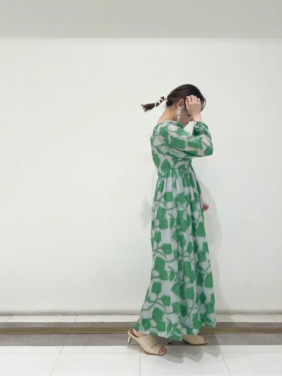 GRACE CONTINENTAL SAYUMI Nagashima コーディネート画像