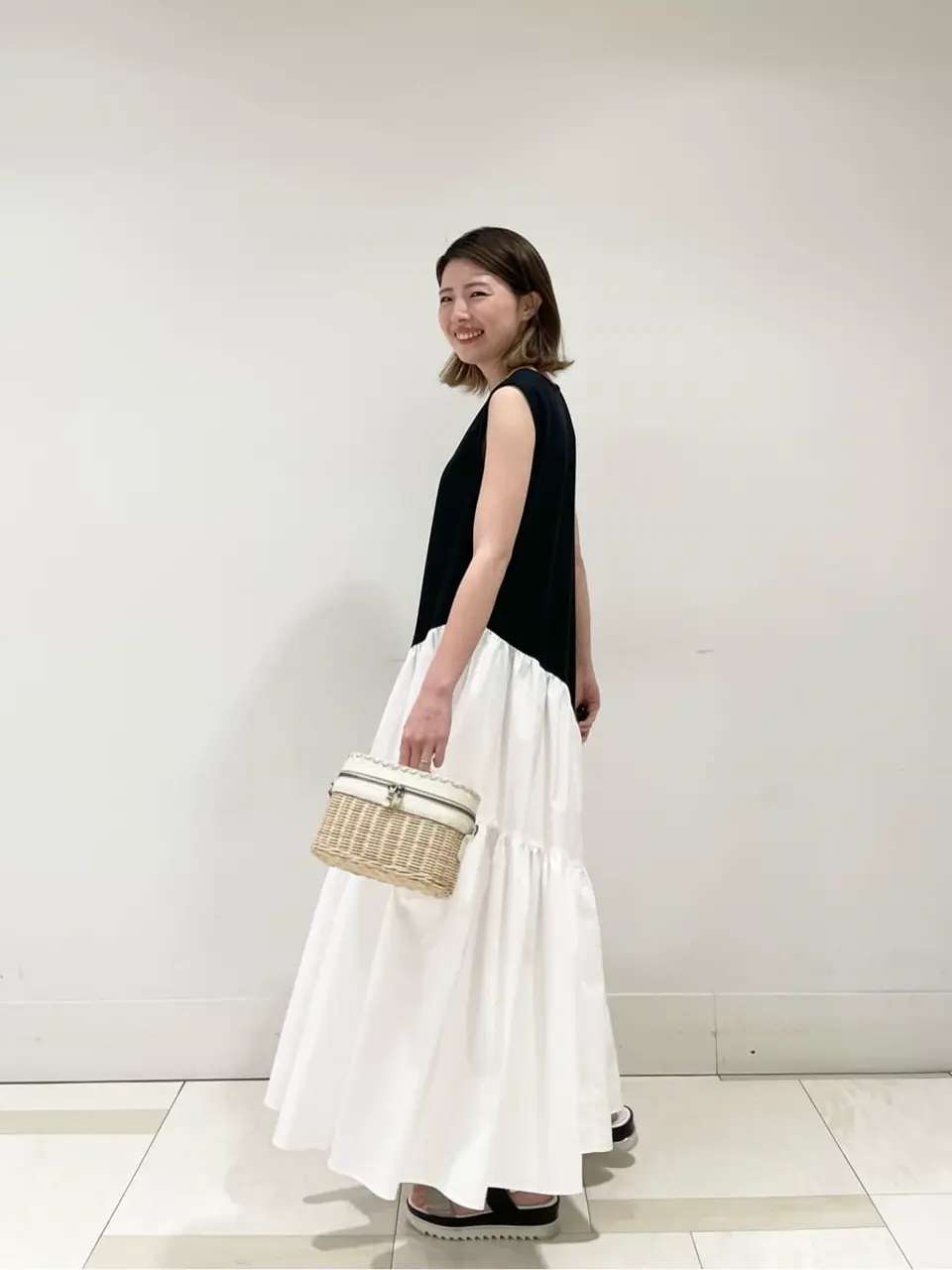 GRACE CONTINENTAL minami コーディネート画像