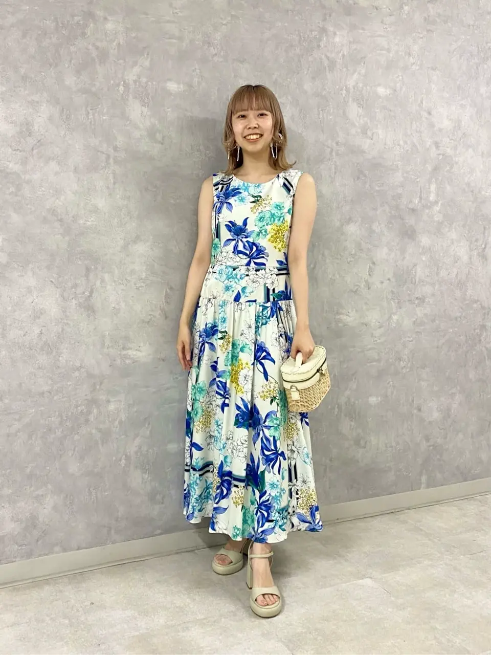 GRACE CONTINENTAL Abe コーディネート画像