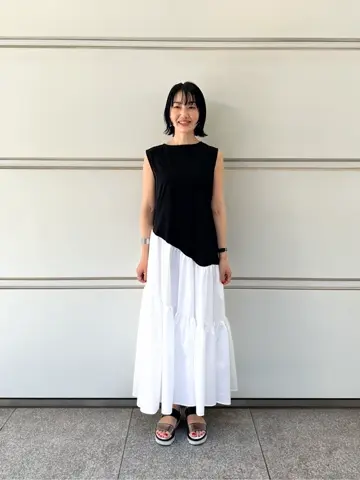 GRACE CONTINENTAL 尾田亜沙美 コーディネート画像
